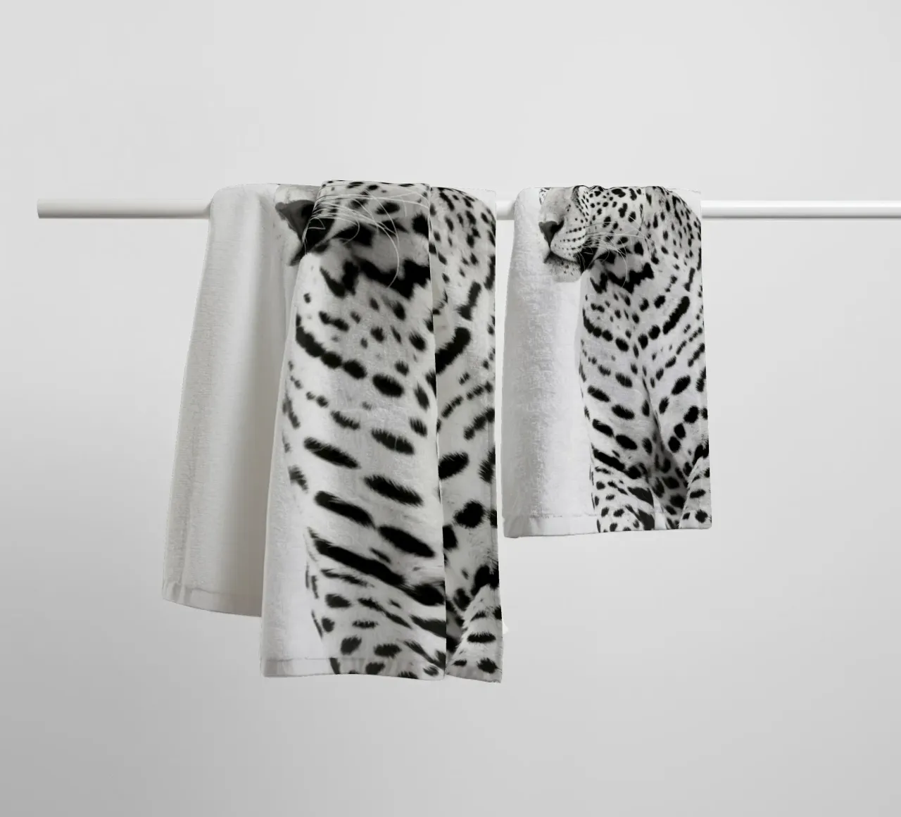 Leopard towel by PERSIE