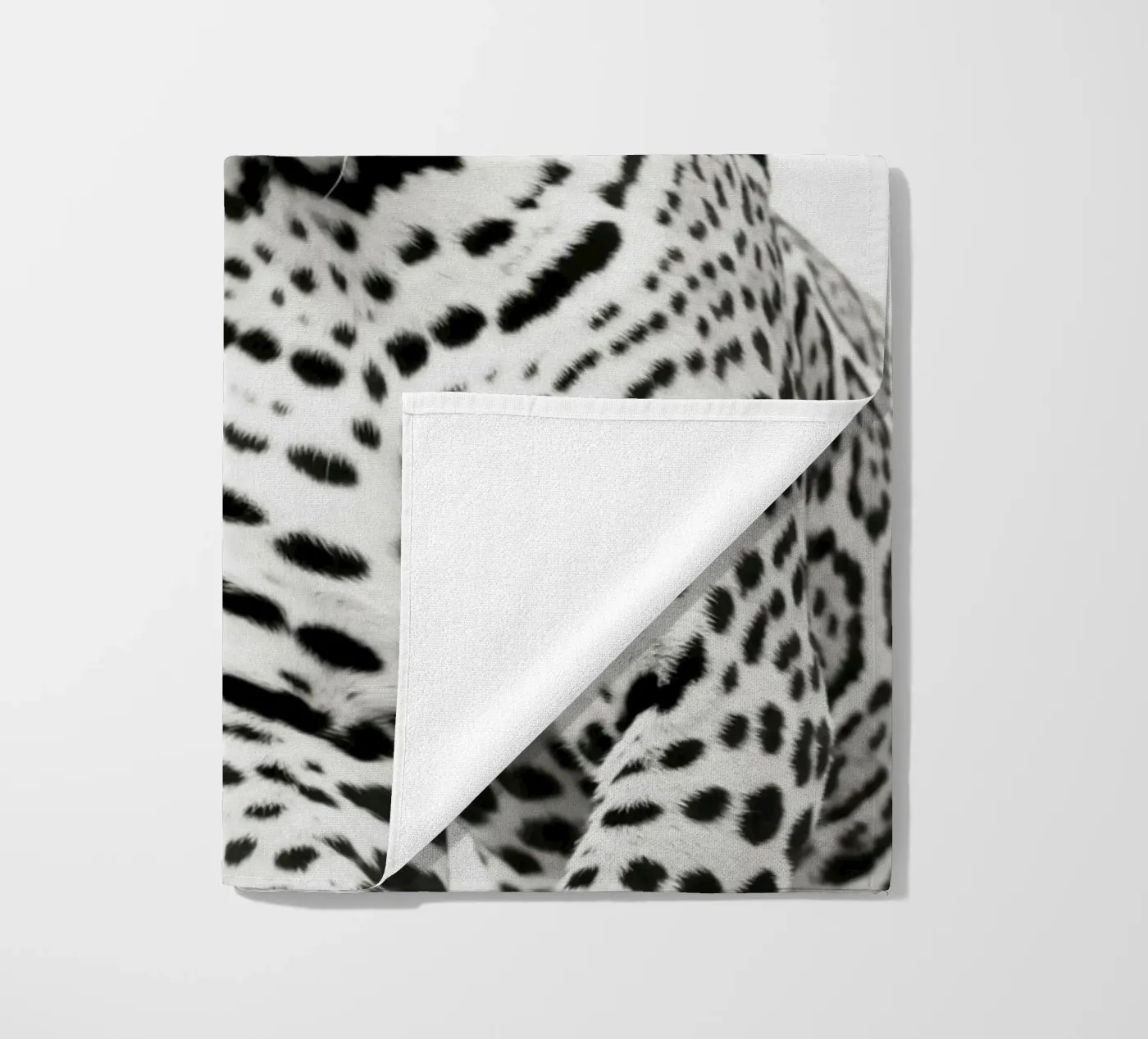 Leopardo telo mare da PERSIE