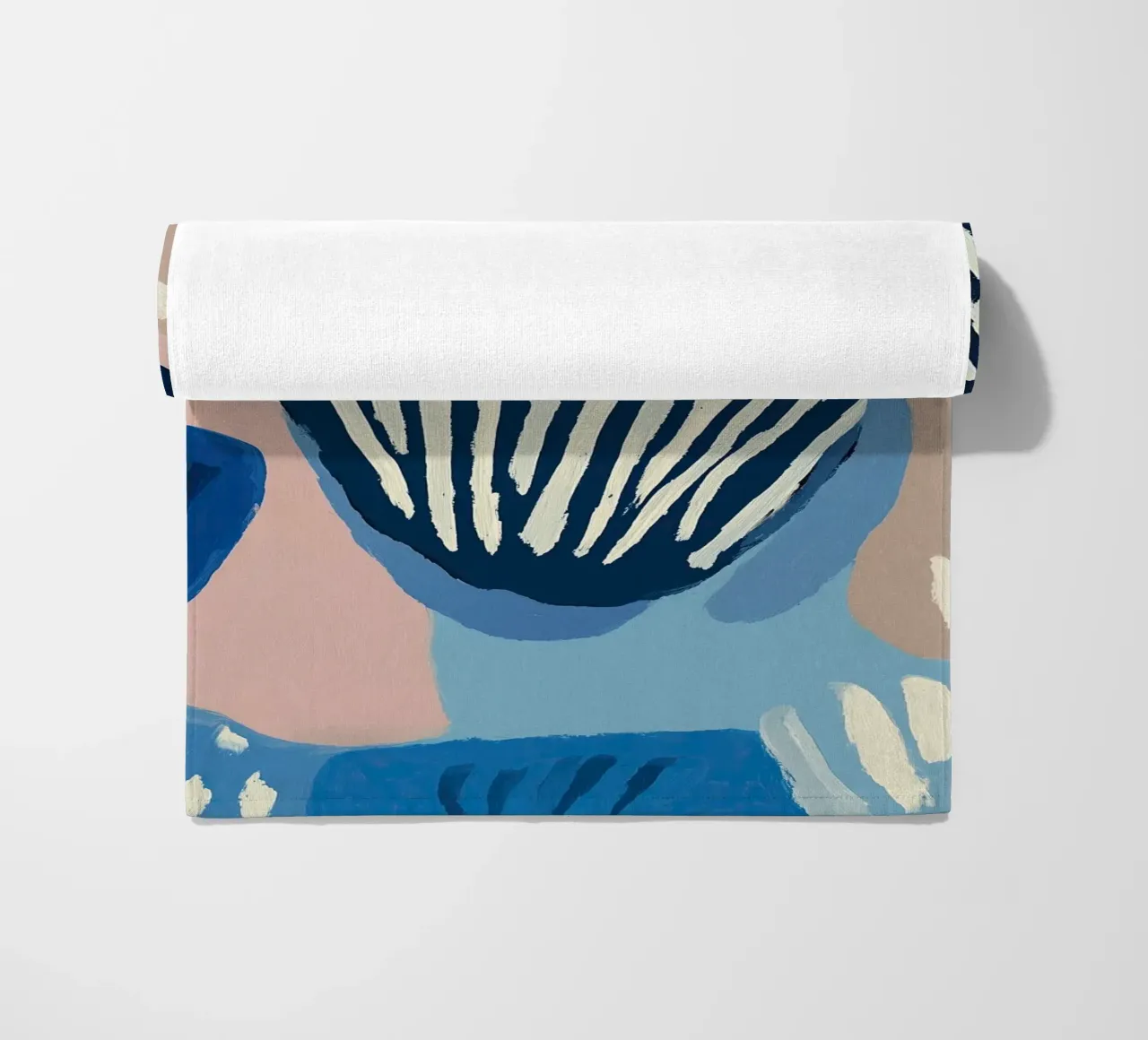 Shell Geometry Strandtuch von Sienna Atelier