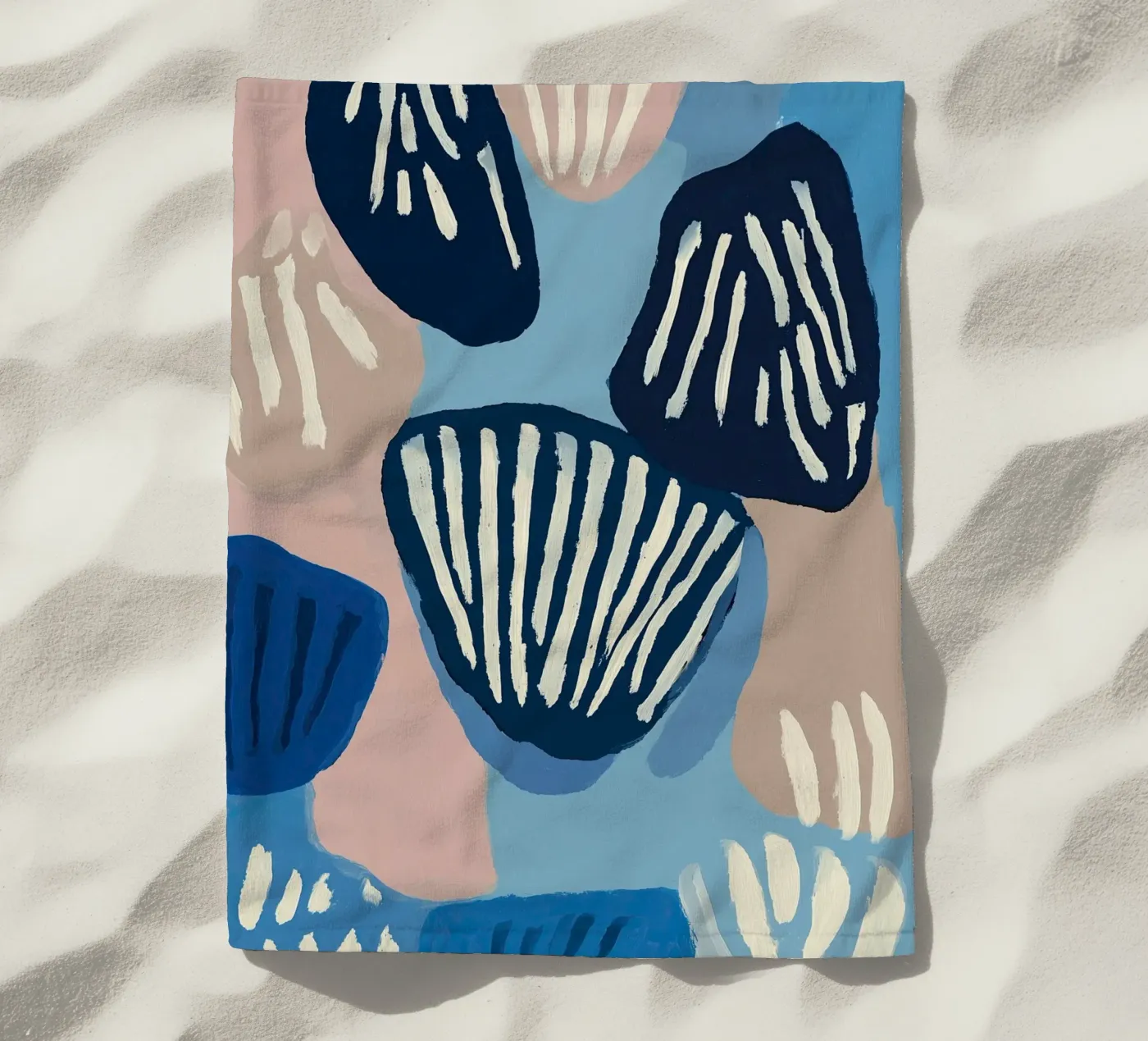 Shell Geometry Strandtuch von Sienna Atelier