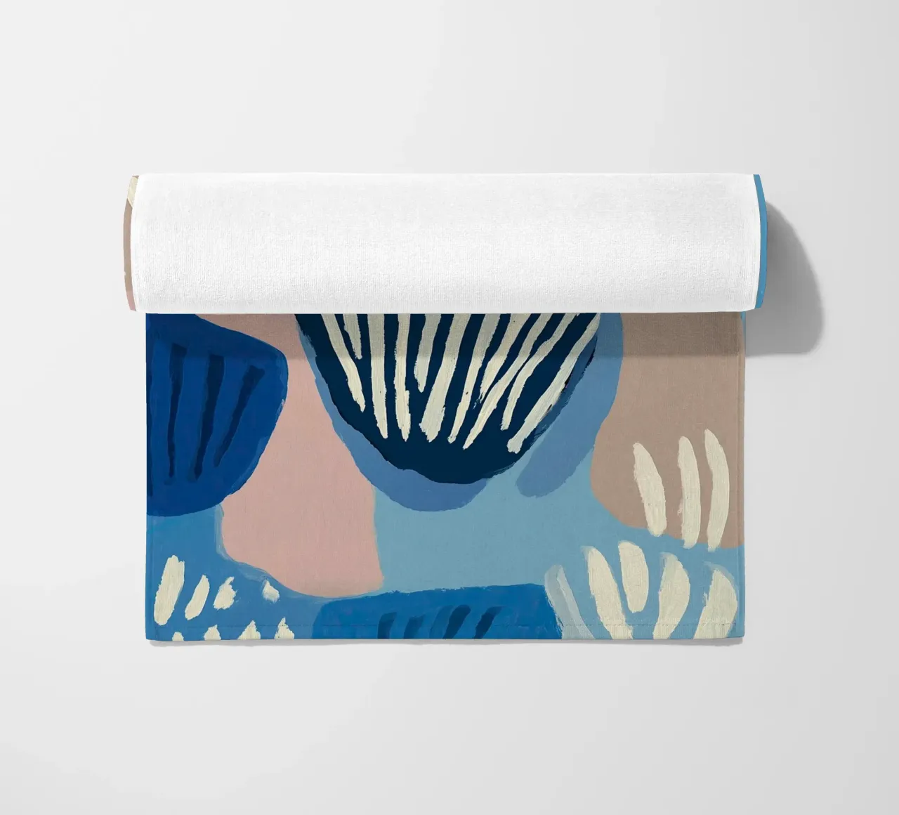 Shell Geometry Strandtuch von Sienna Atelier