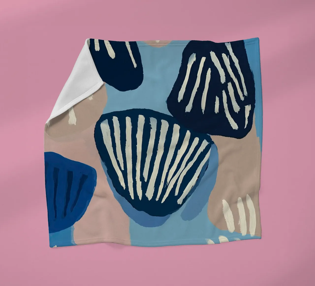 Shell Geometry Fleecedecke von Sienna Atelier