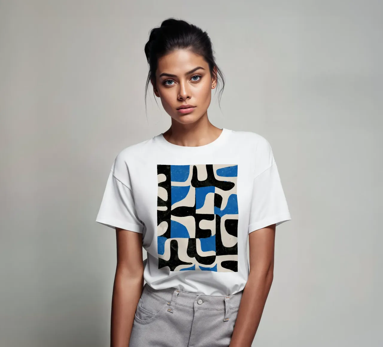Intersecting Forms t-shirt van Nadjaa