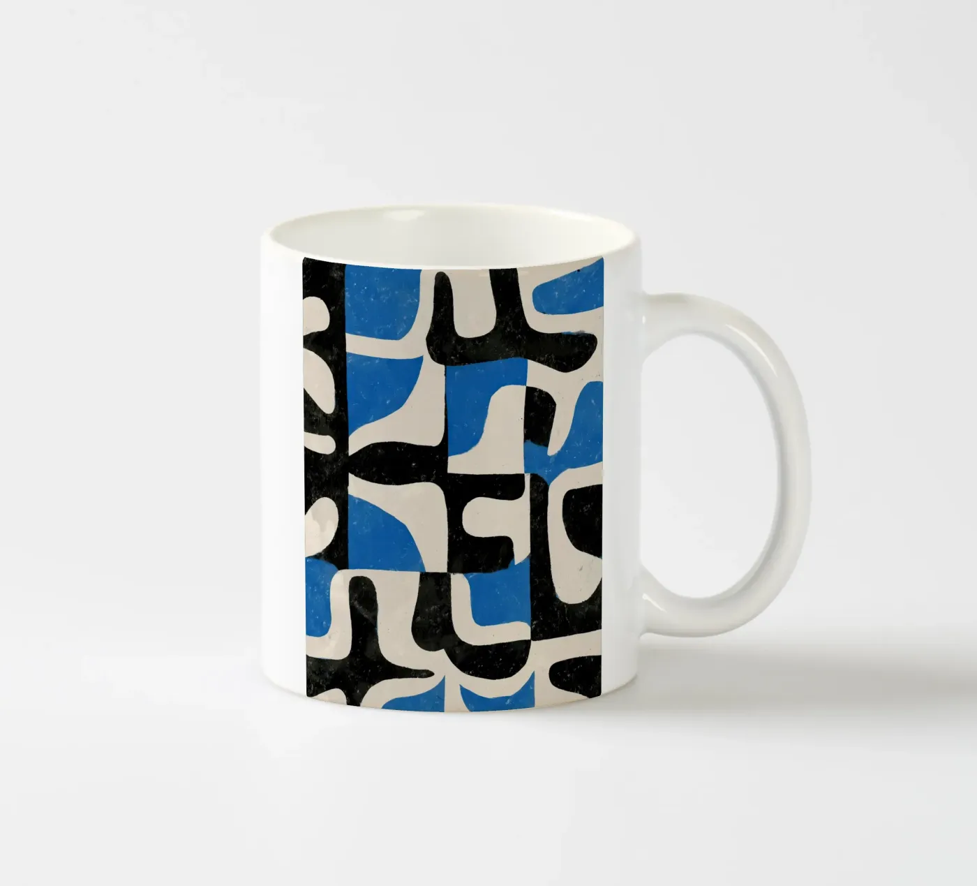 Intersecting Forms Keramik Tasse von Nadjaa