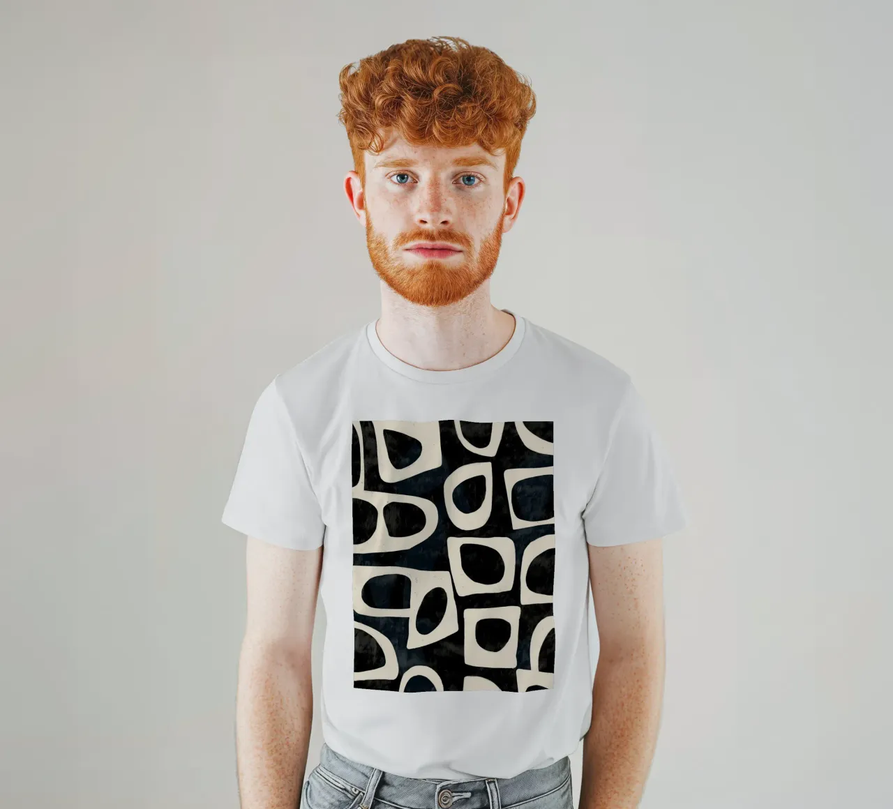 Shadowed Forms t-shirt da Nadjaa