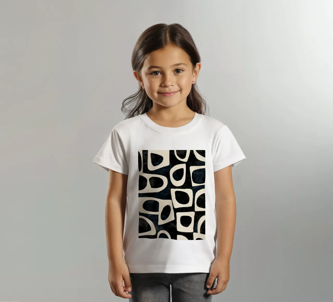 Shadowed Forms kinder t-shirt van Nadjaa