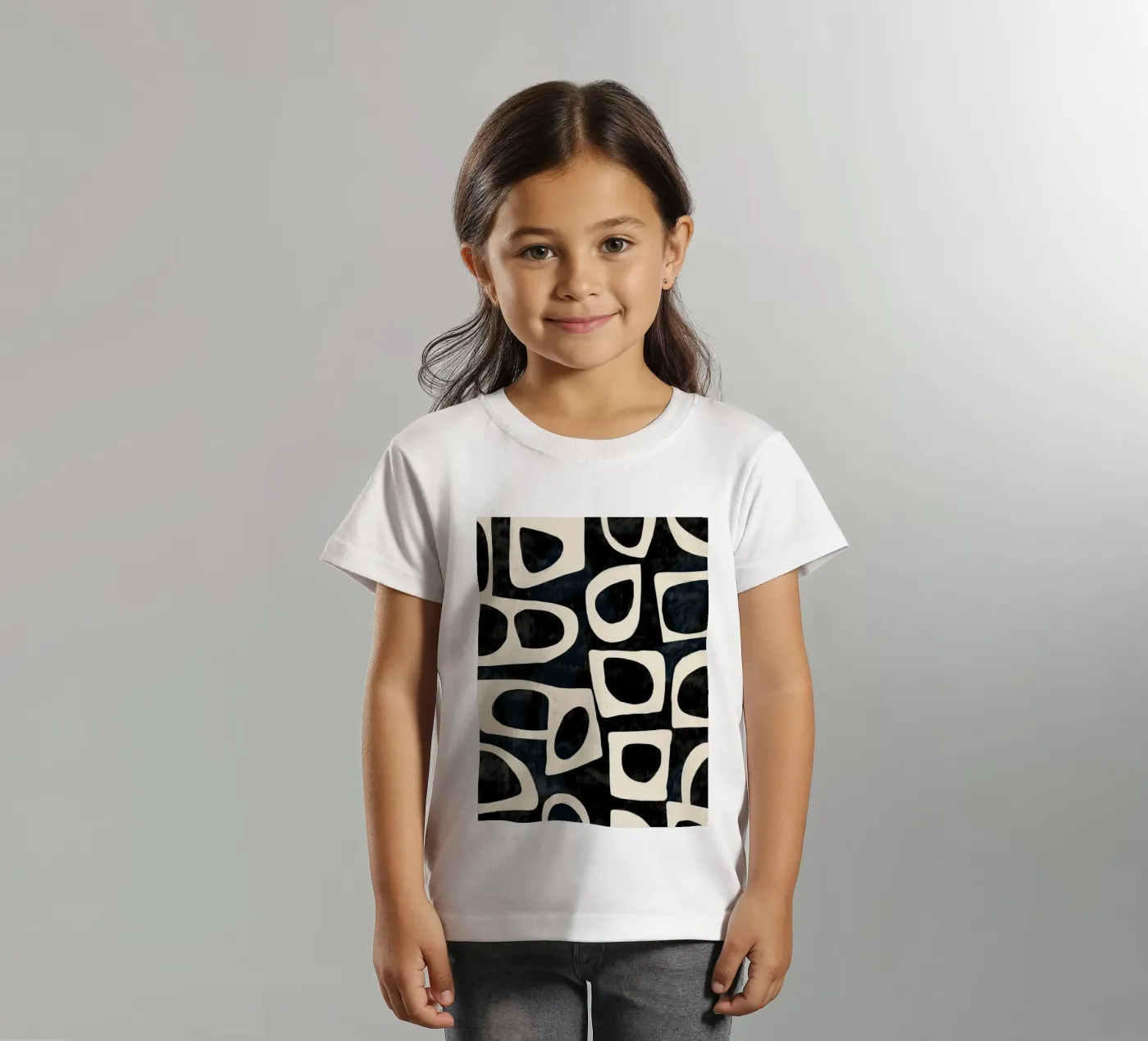 Shadowed Forms t-shirt enfant de Nadjaa