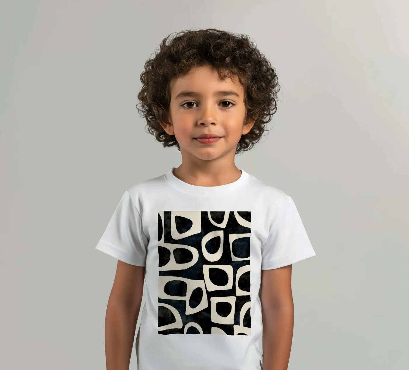 Shadowed Forms kinder t-shirt van Nadjaa