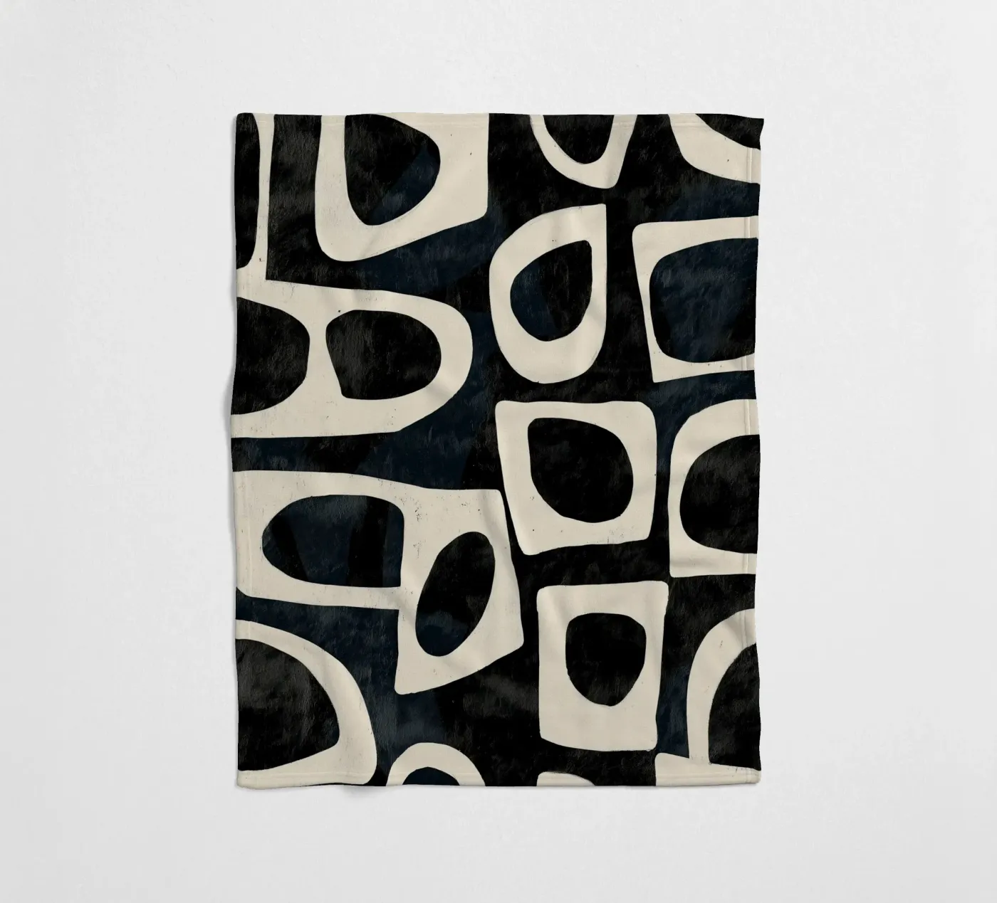 Shadowed Forms fleecedeken van Nadjaa