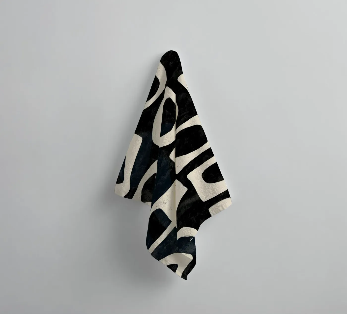 Shadowed Forms badhanddoek van Nadjaa