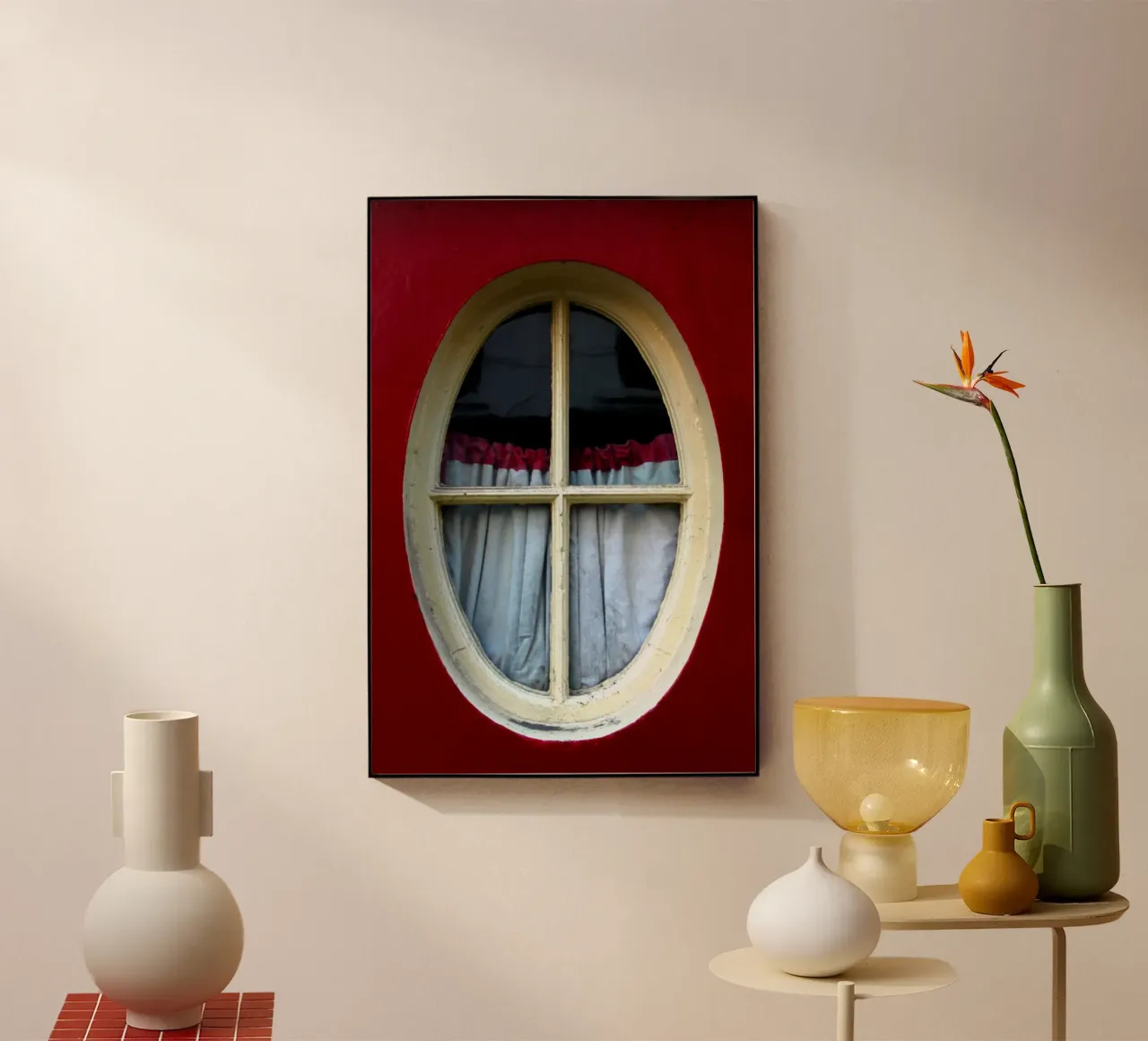 Muro rosso plexiglass da Lise Ruault