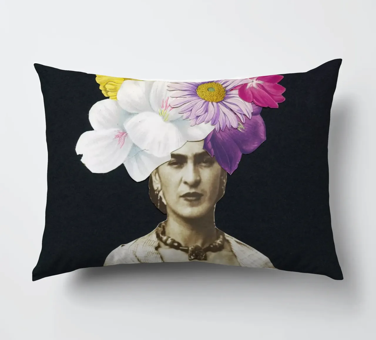 Bella Frida cuscino da Cassia Beck Collage