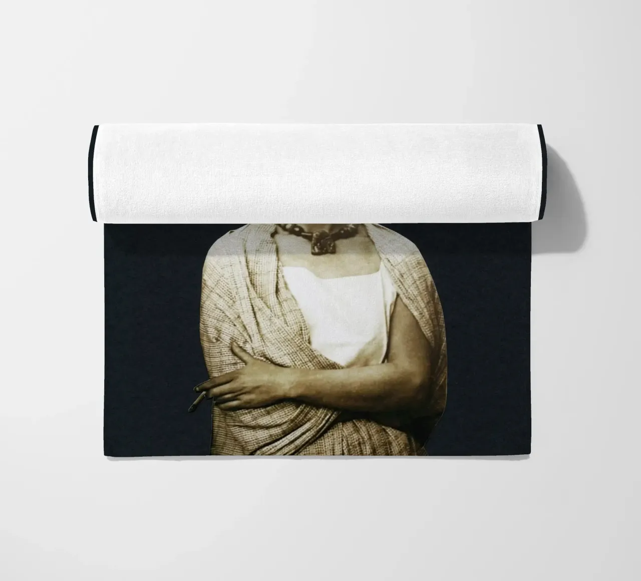 Bella Frida telo mare da Cassia Beck Collage