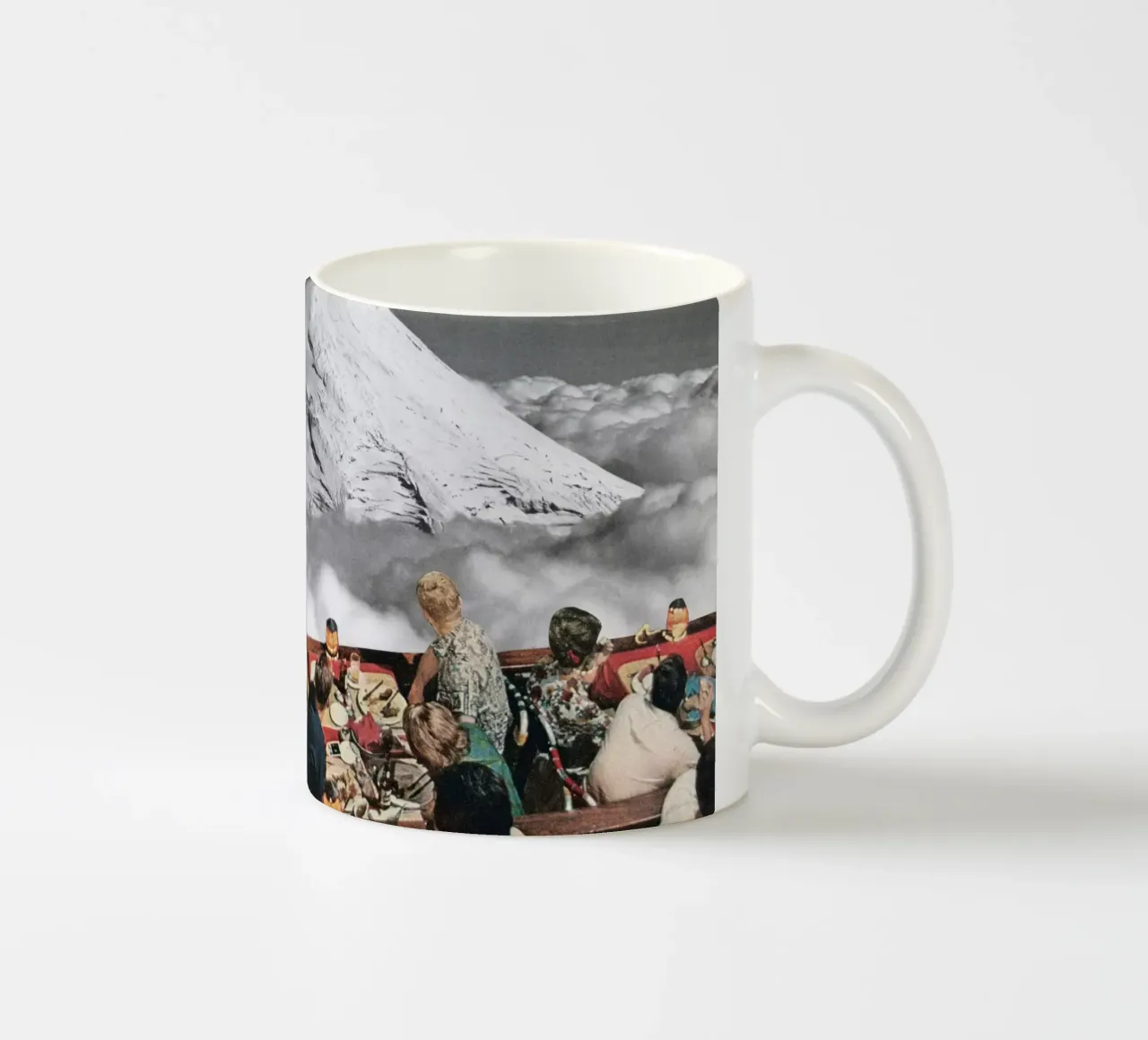 Posizione privilegiata tazza in ceramica da Cassia Beck Collage