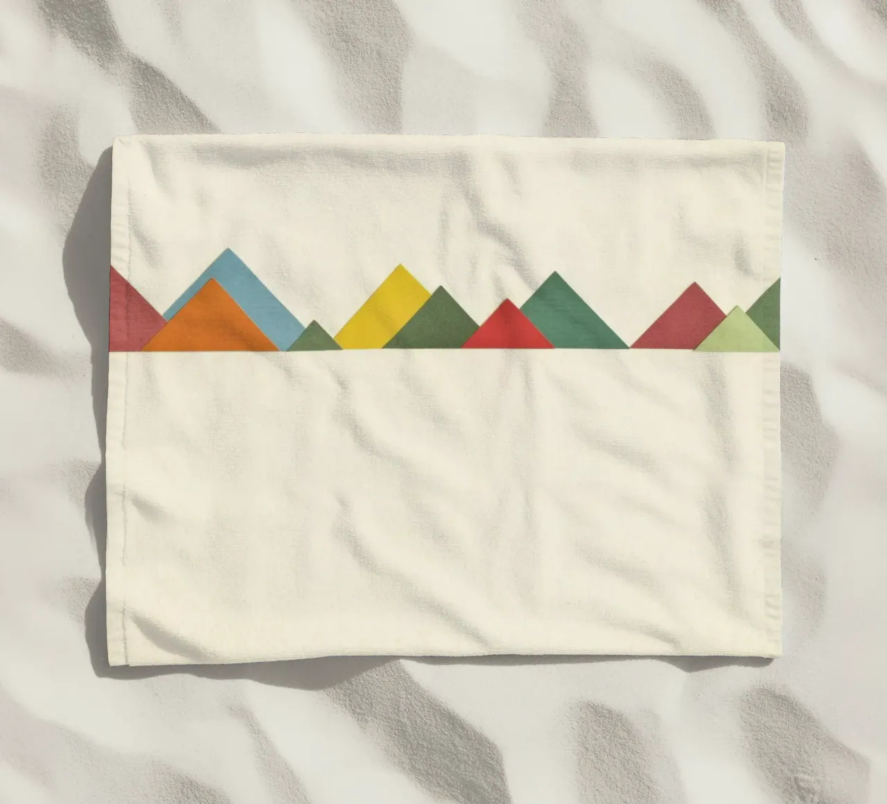 Catena montuosa telo mare da Cassia Beck Collage