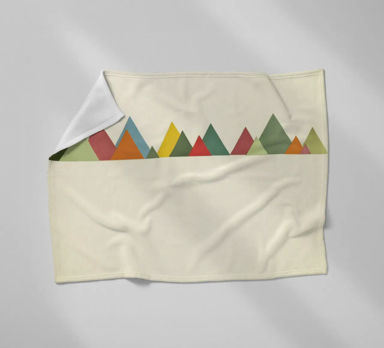 Bergkette Fleecedecke von Cassia Beck Collage