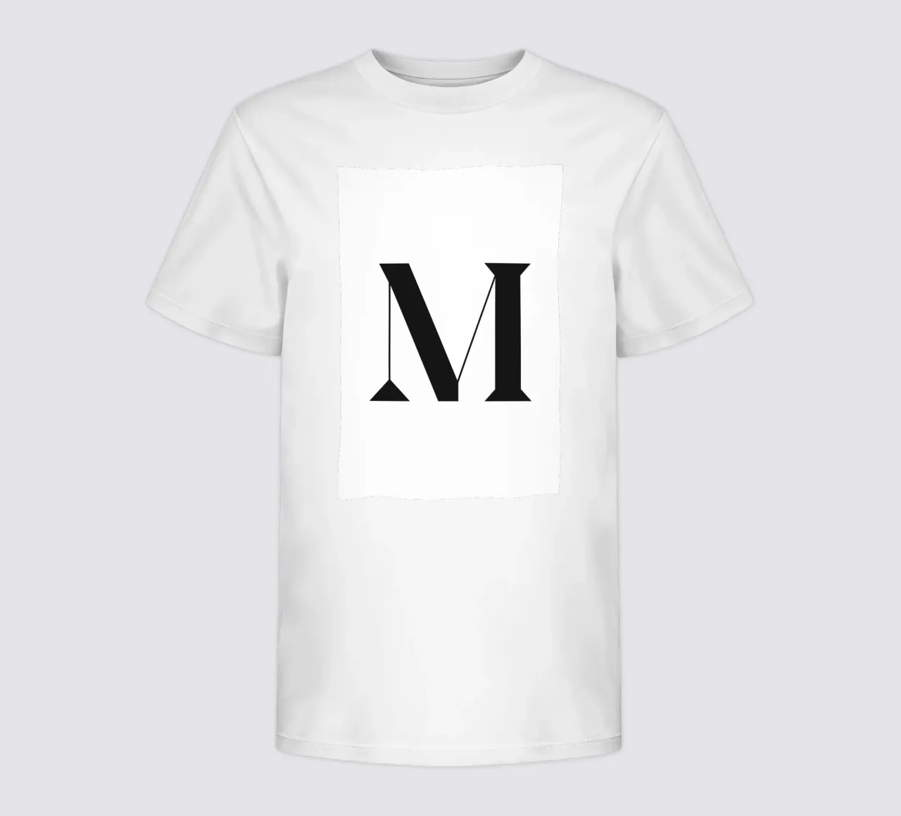 M t-shirt bambini da n.4