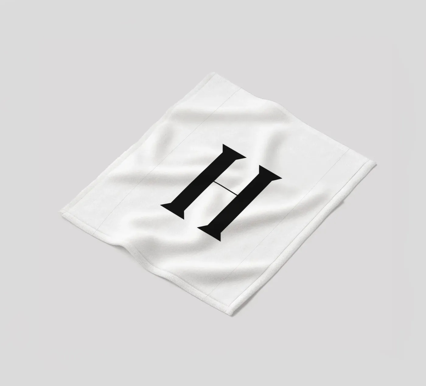 H fleece blanket by n.4
