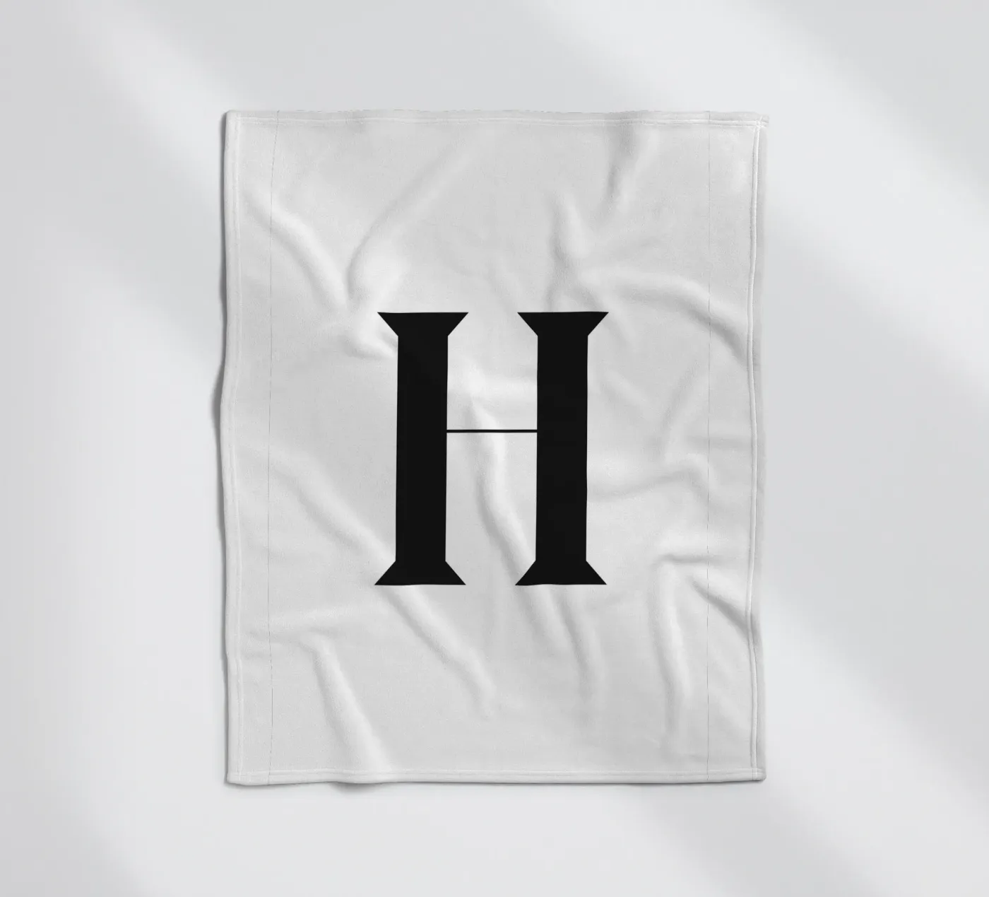 H fleece blanket by n.4