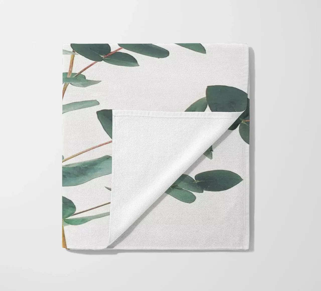 Eucalyptus telo mare da Cassia Beck Photography