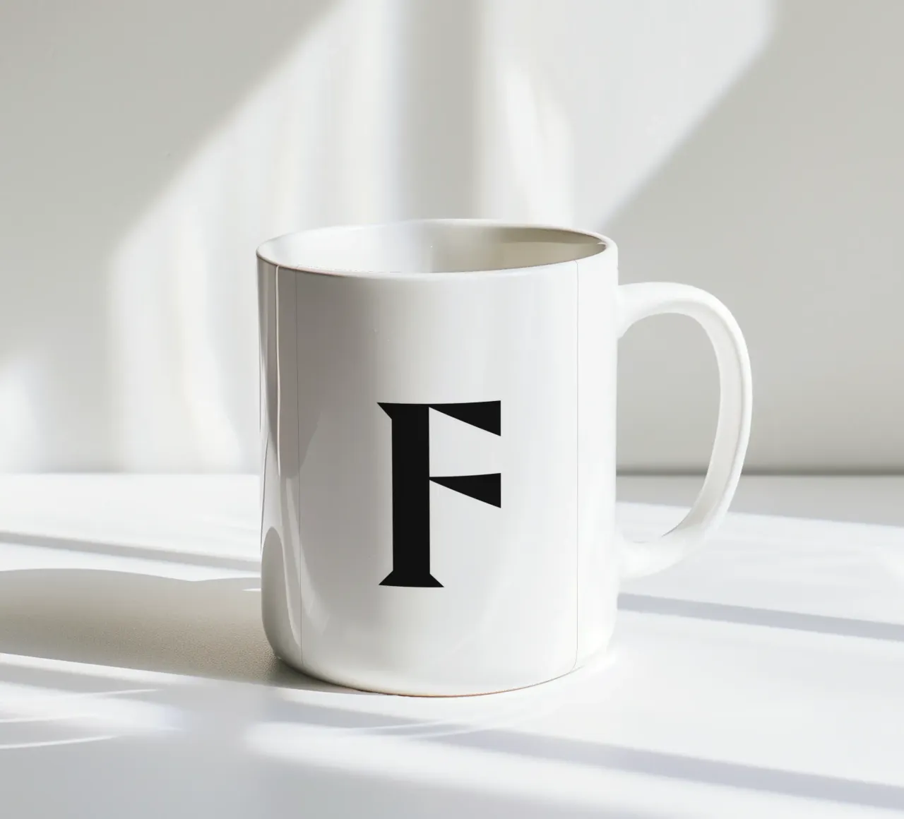F tazza in ceramica da n.4