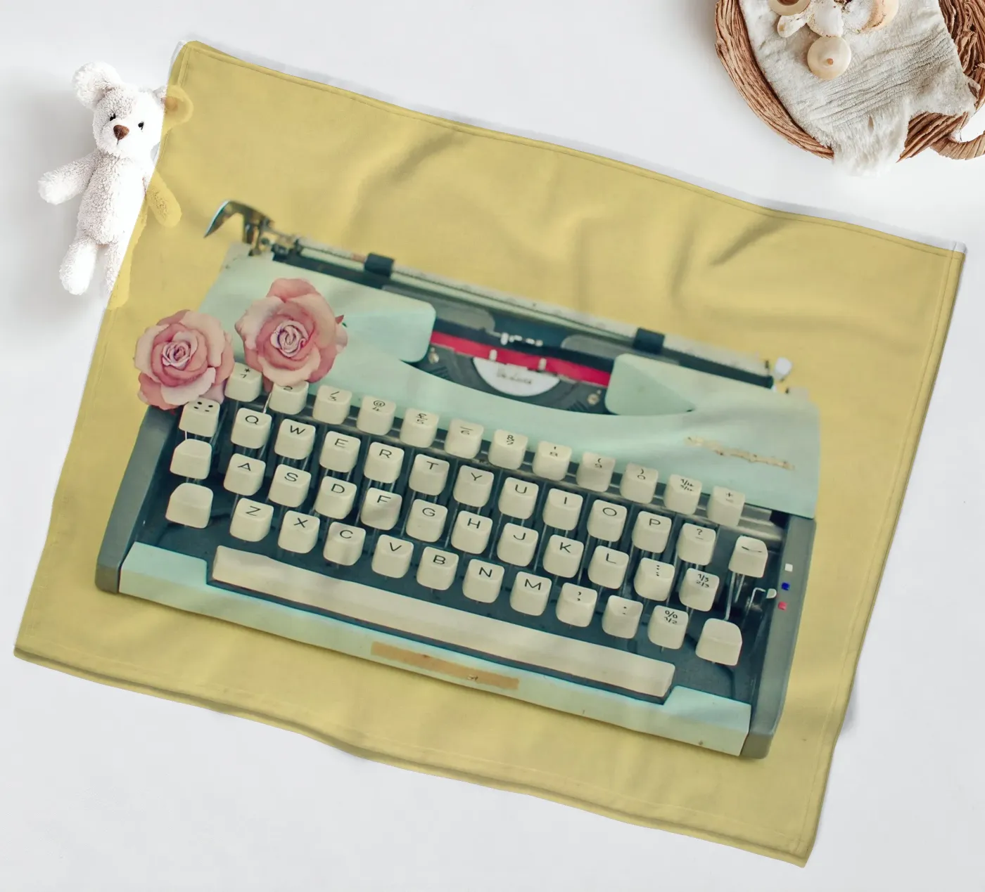 De typemachine fleecedeken van Cassia Beck Photography