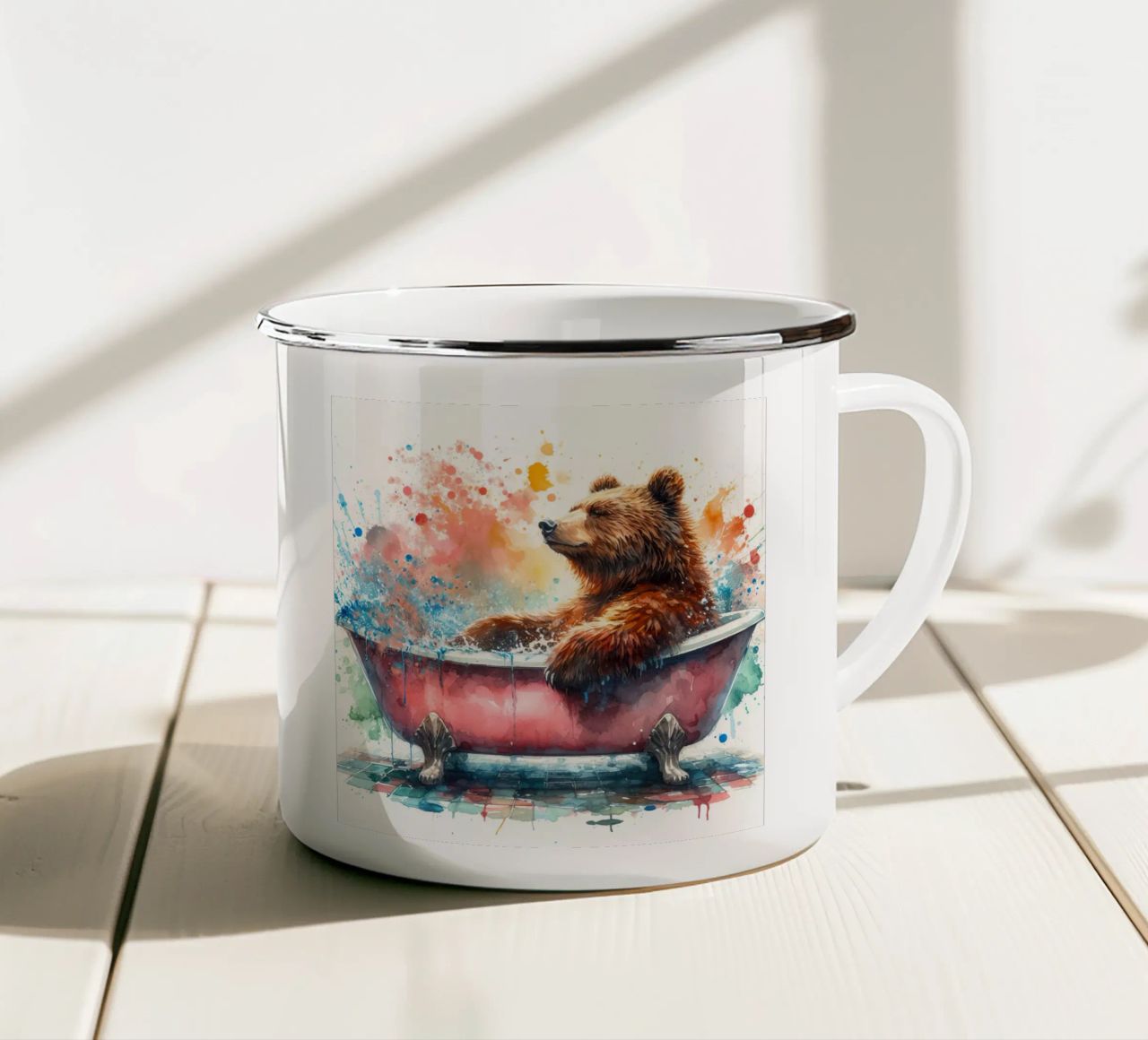 Un orso nella vasca da bagno tazza in smalto da ARTVI-SHOP