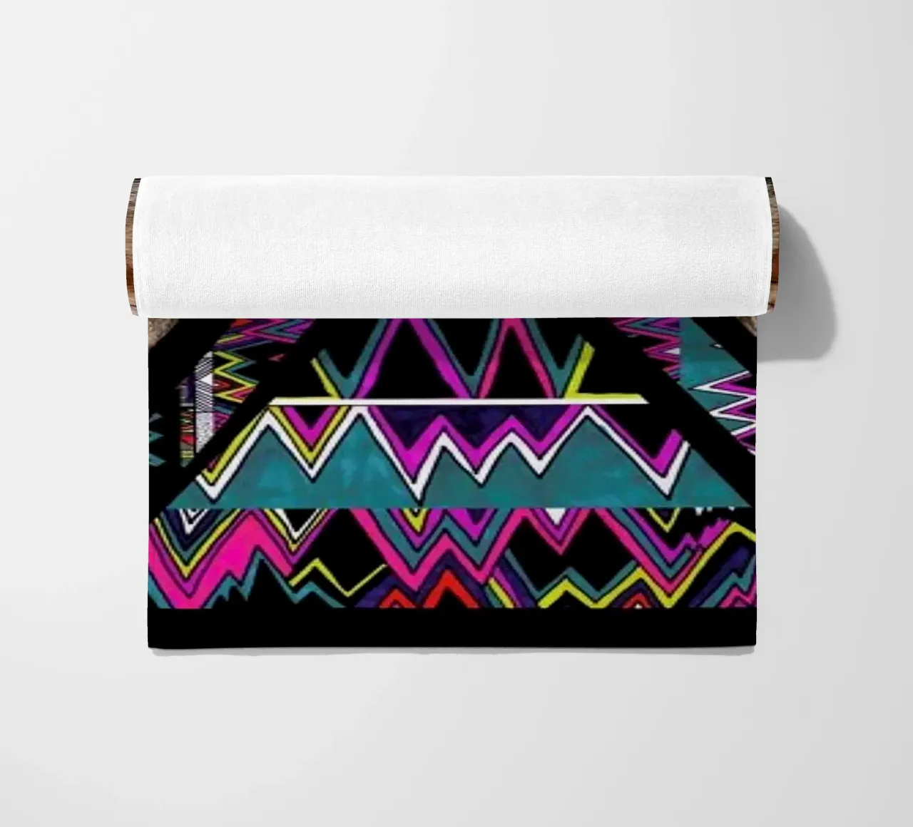 Adahy telo mare da Kris Tate