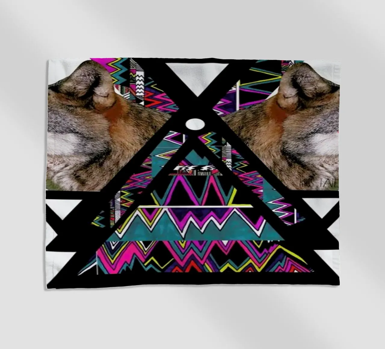 Adahy telo mare da Kris Tate