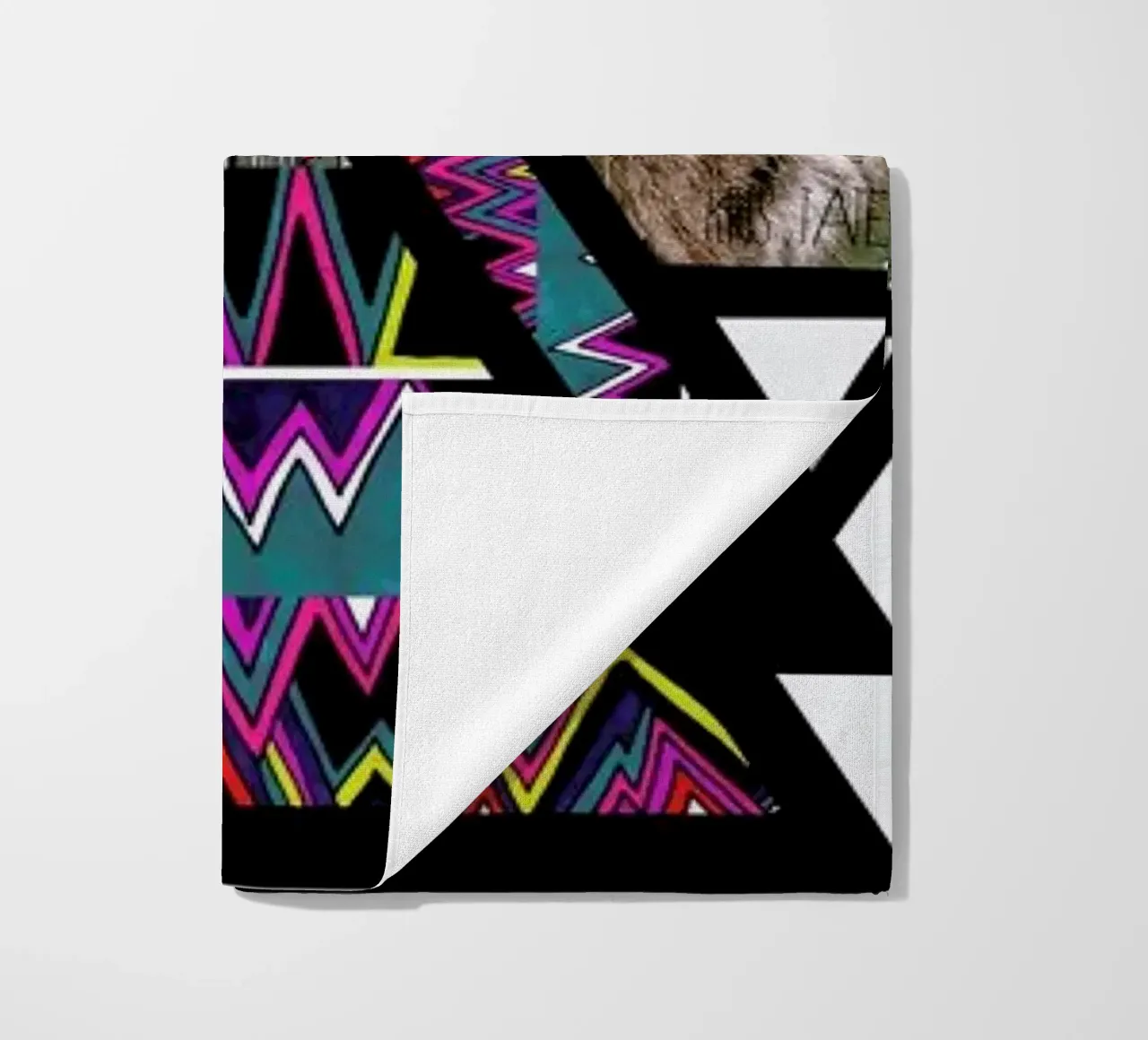 Adahy telo mare da Kris Tate