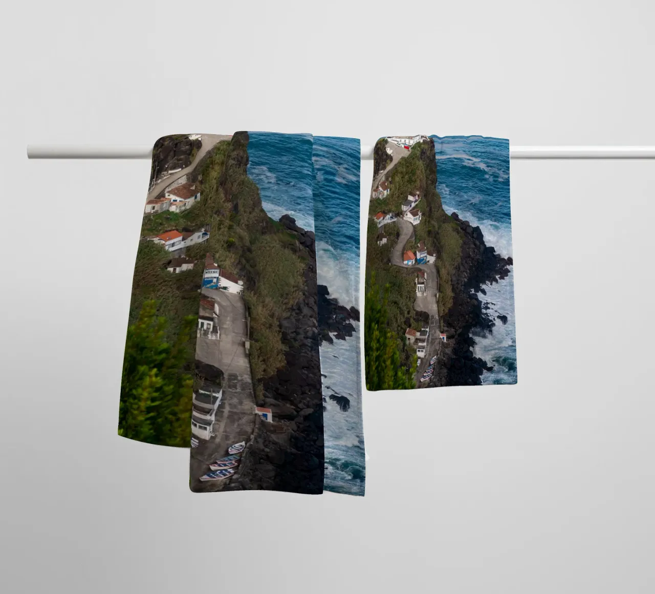 Farol do Arnel ligthouse in Azores asciugamano da bagno da anderm
