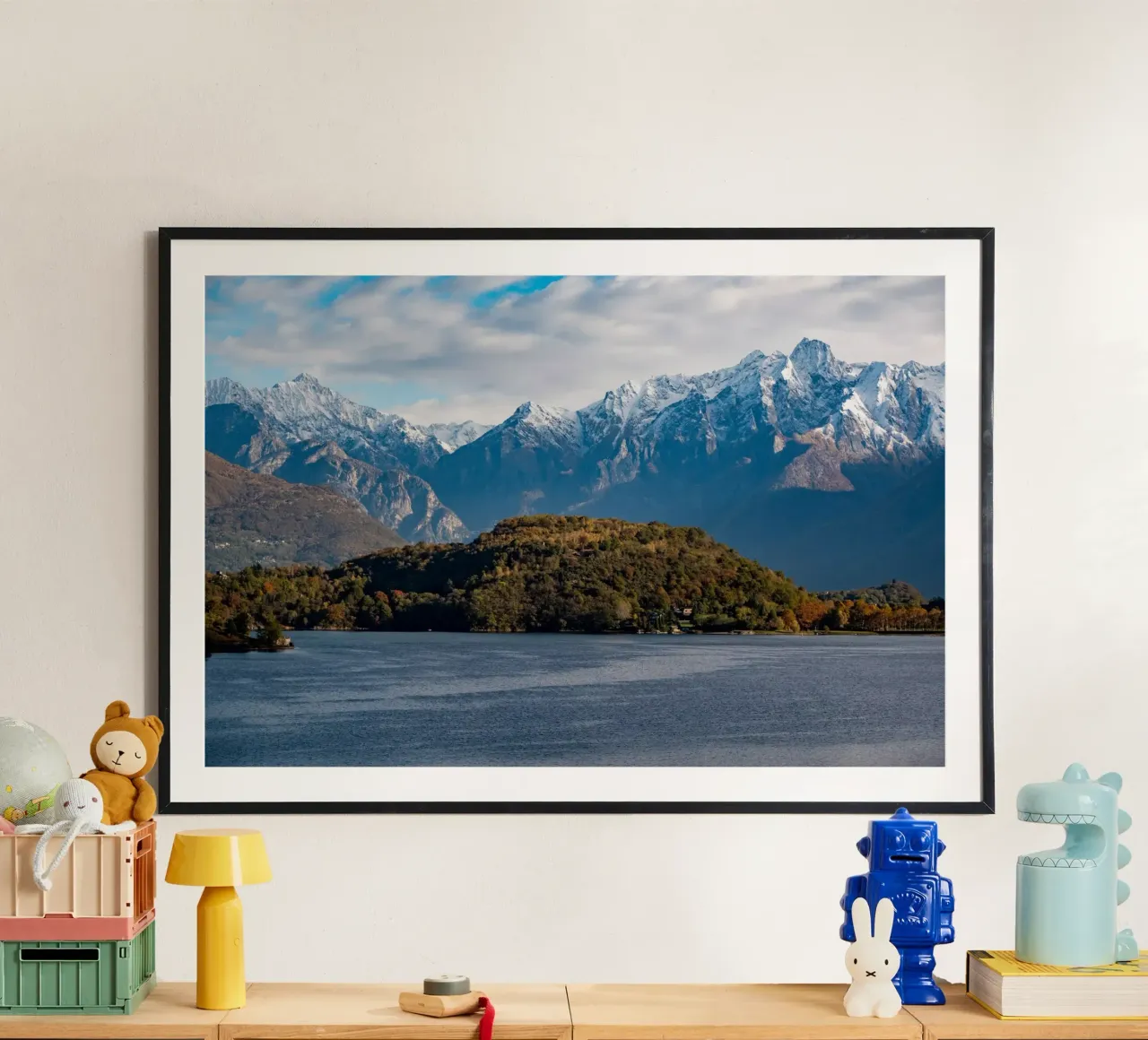 Lake Como in Italy poster con telaio in legno da anderm