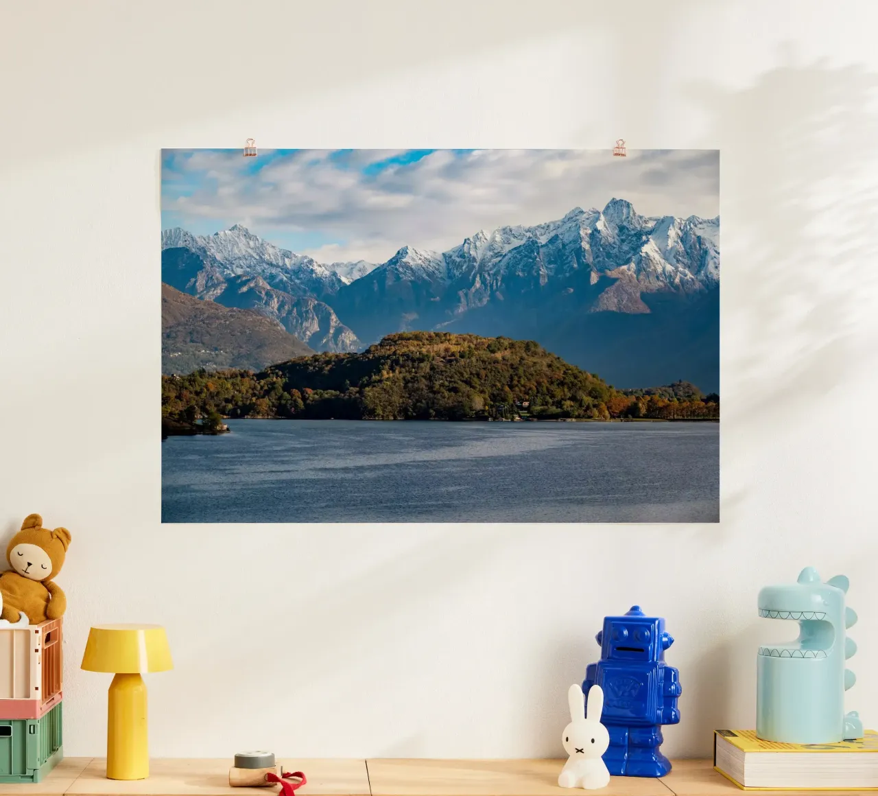 Lake Como in Italy poster con telaio in legno da anderm