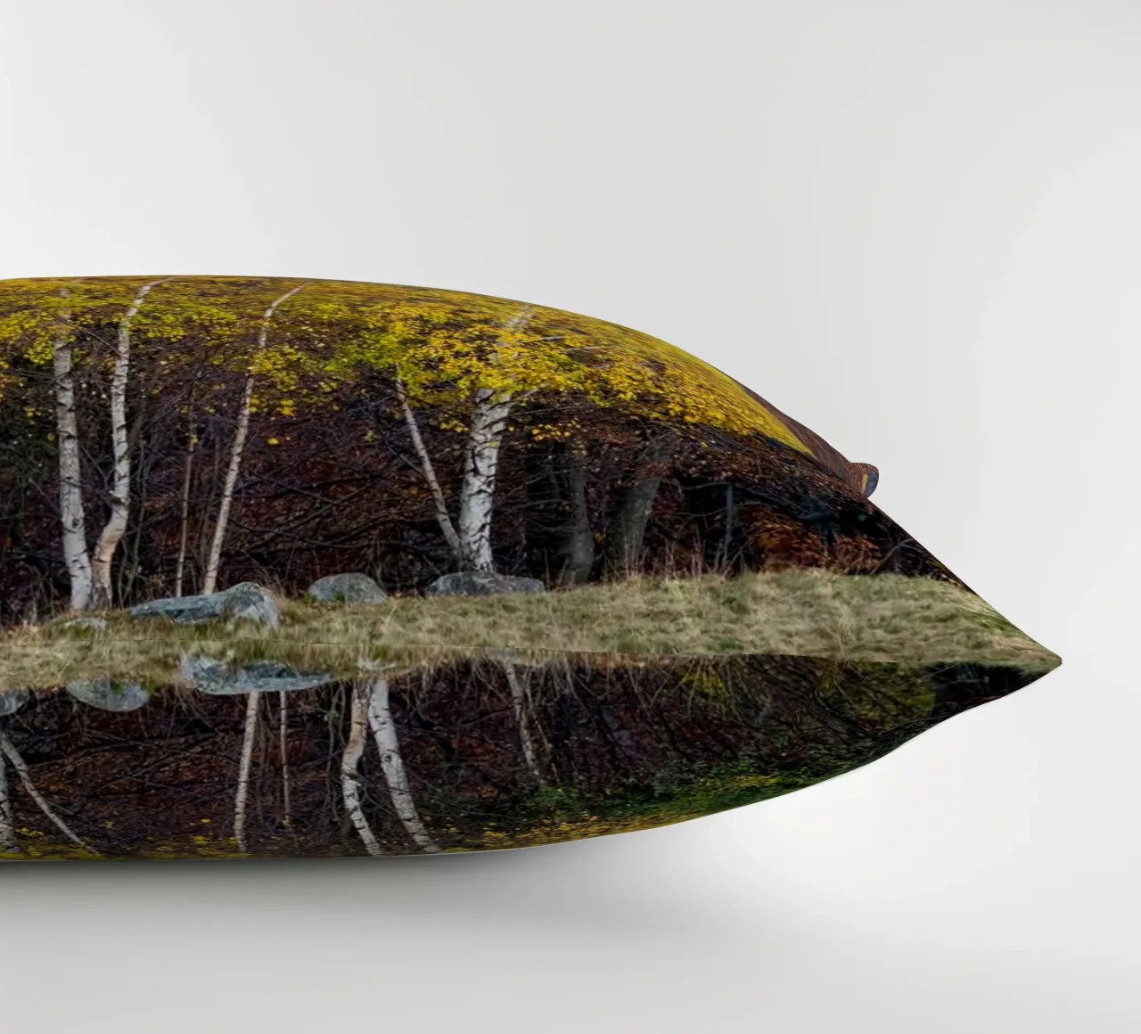 Colourful trees in a forest on a mountain cuscino da anderm