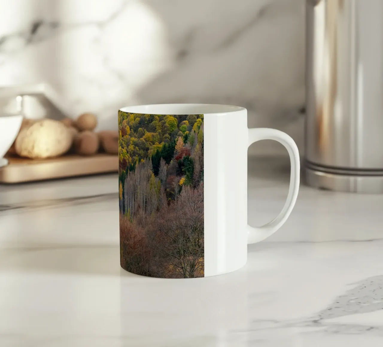 Colourful trees in a forest on a mountain tazza in ceramica da anderm