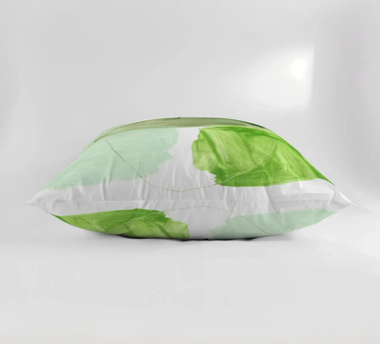 spring vibes cuscino da IRIS LEHNHARDT FINE ART