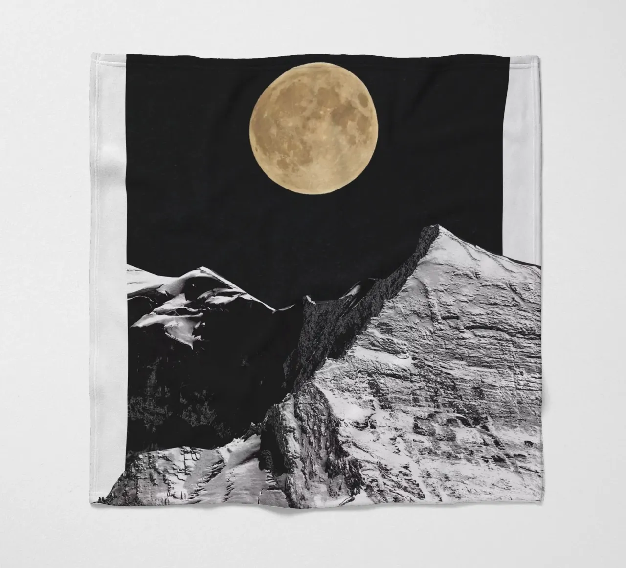 luna d'oro coperta in pile da dada22