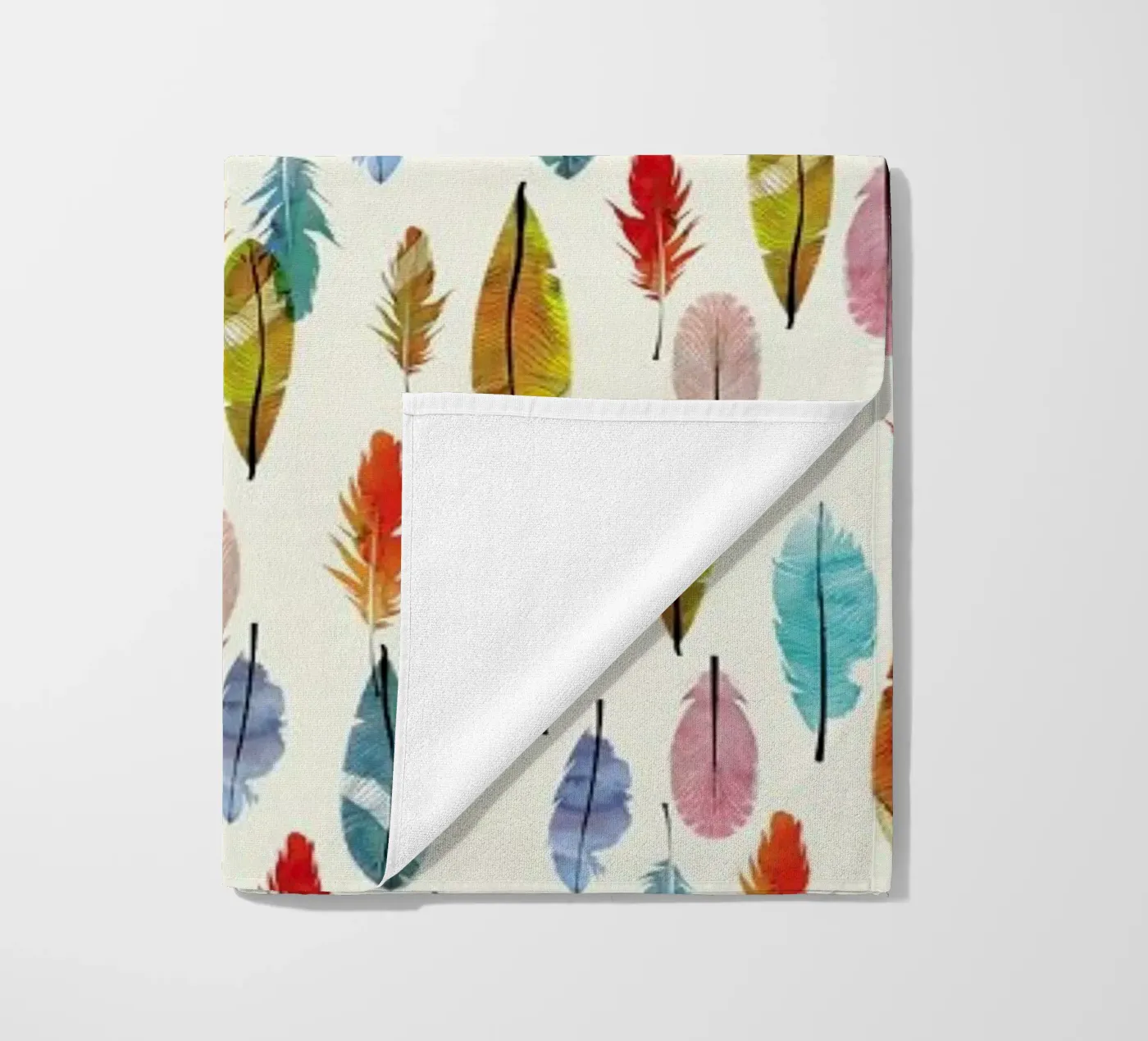 Feathers strandhanddoek van The Wall Shop