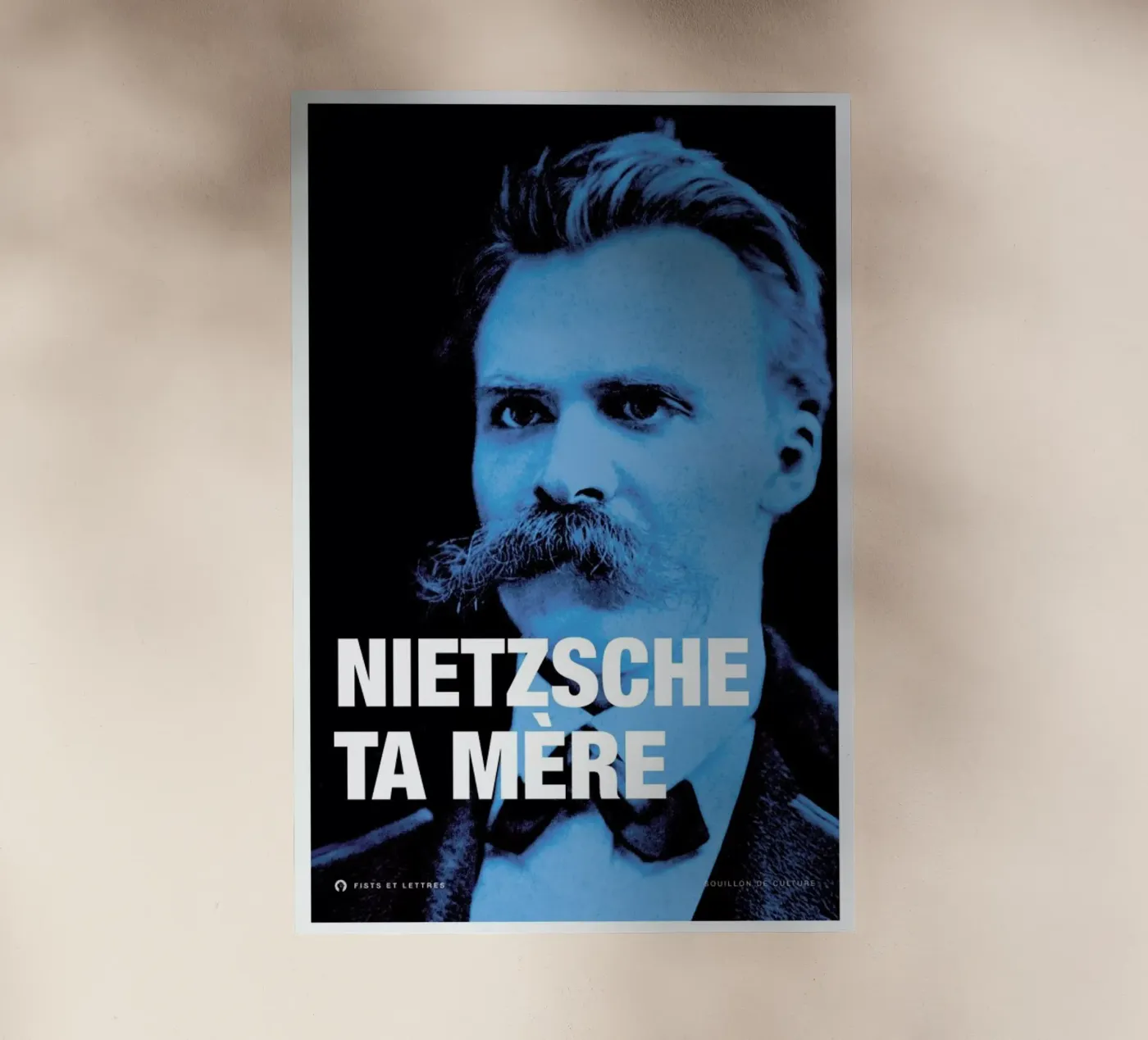 Nietzsche pellicola backlit da Fists Et Lettres
