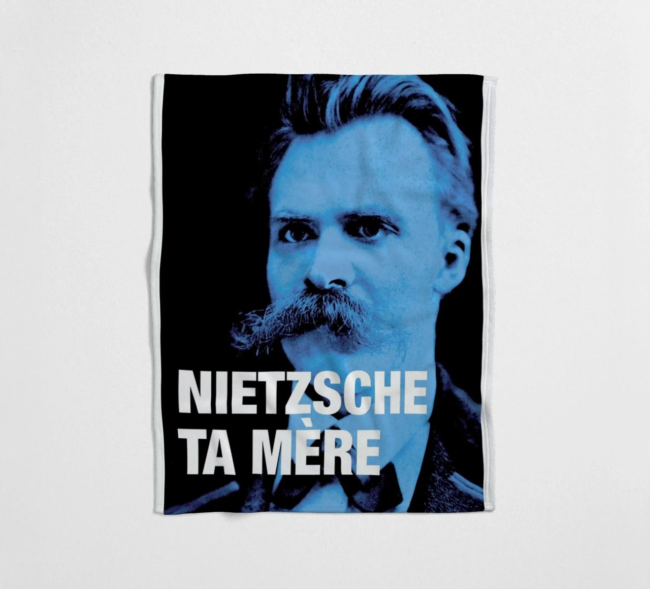 Nietzsche coperta in pile da Fists Et Lettres