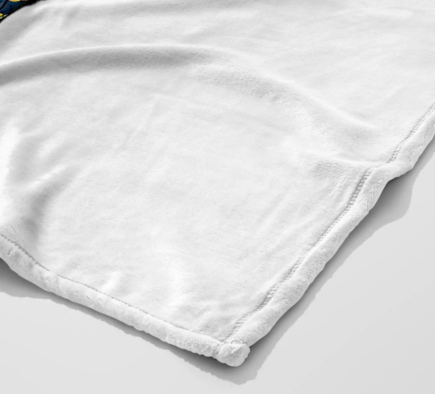 Caught fleece blanket by thung thung