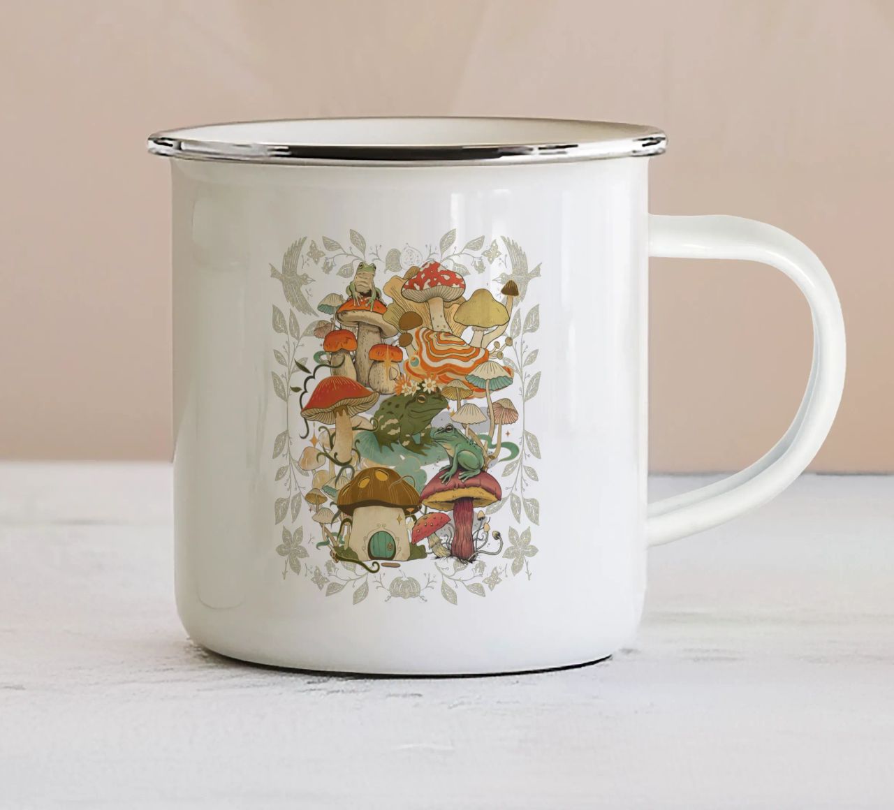 Rane e funghi tazza in smalto da Mostly Pink