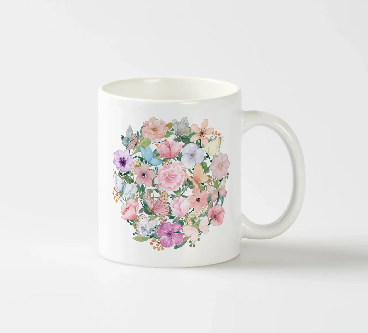 Cerchio di fiori e farfalle tazza in ceramica da Mostly Pink