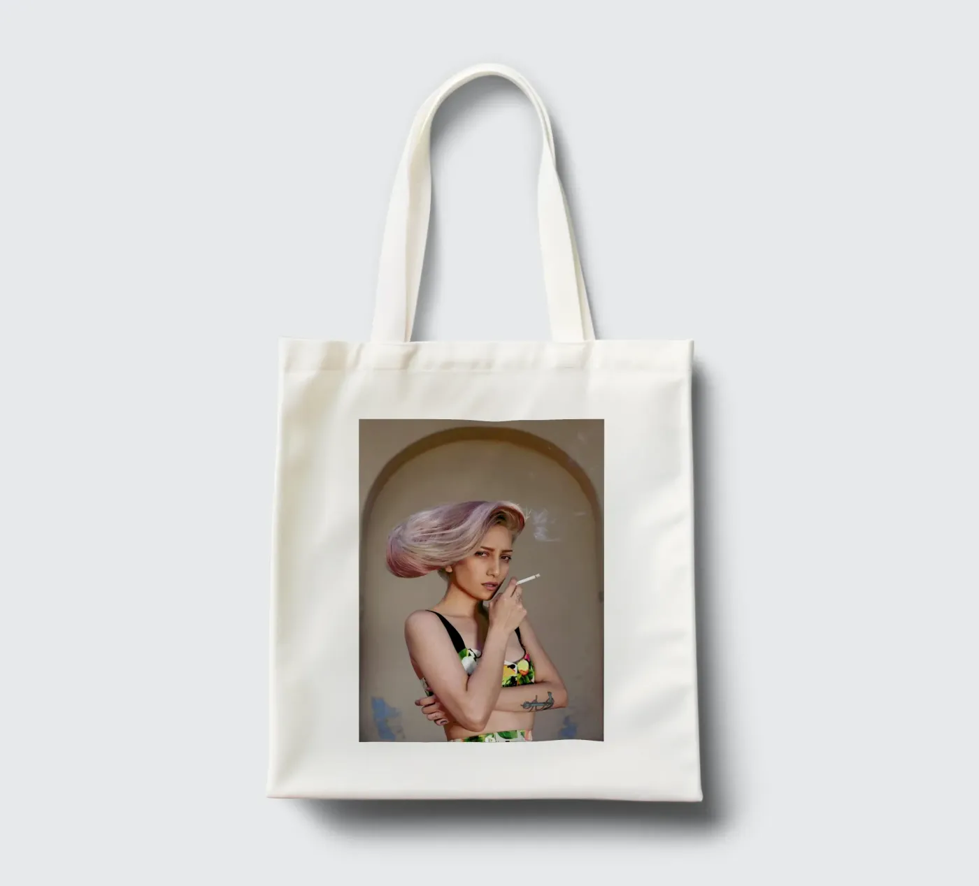 Daniela tote bag by Ana Topoleanu