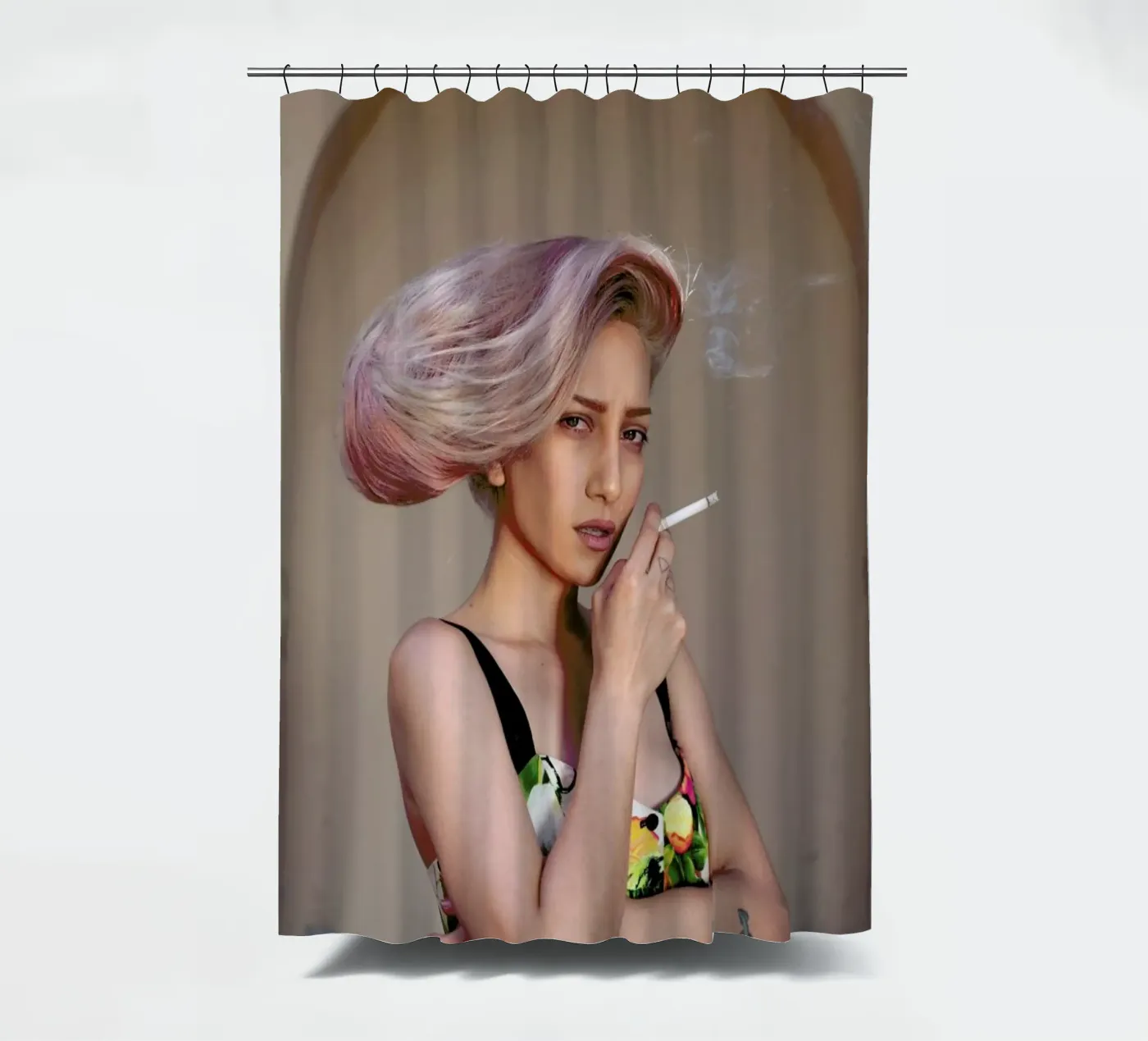 Daniela Duschvorhang von Ana Topoleanu