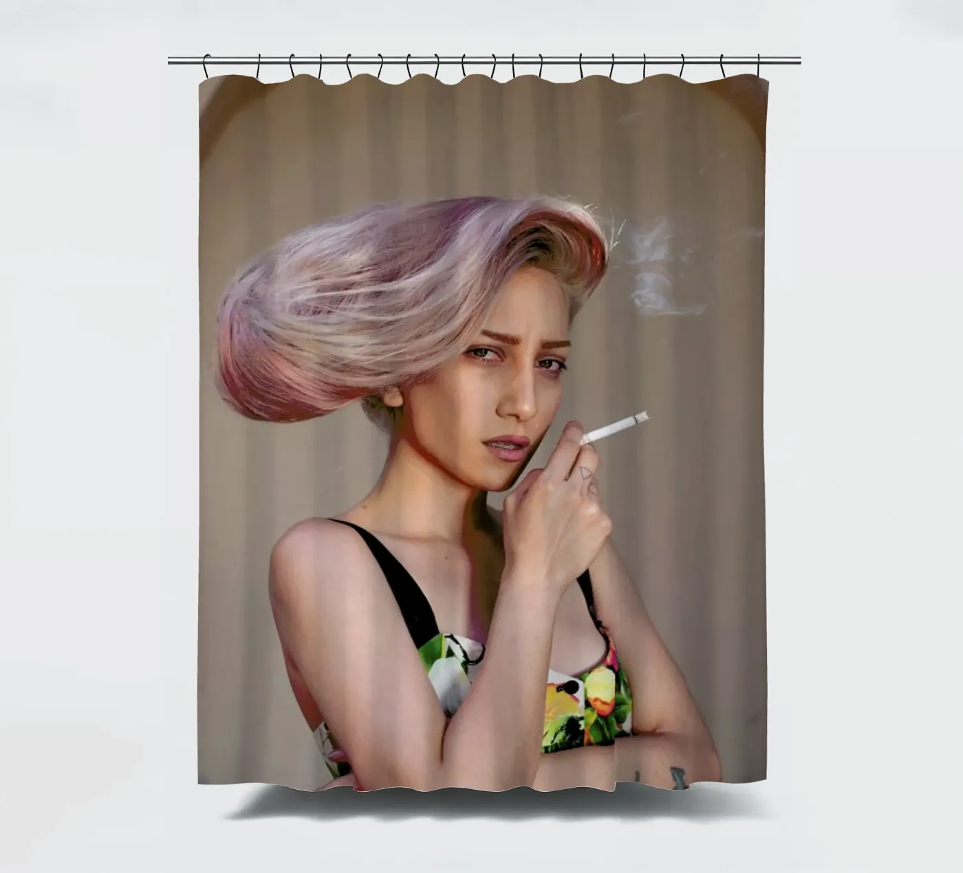 Daniela Duschvorhang von Ana Topoleanu