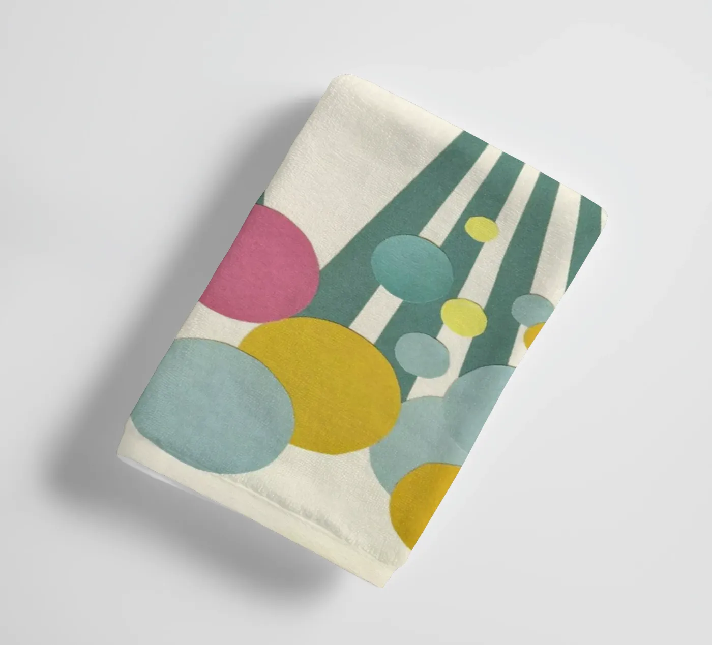 Soapsuds badhanddoek van Cassia Beck Collage