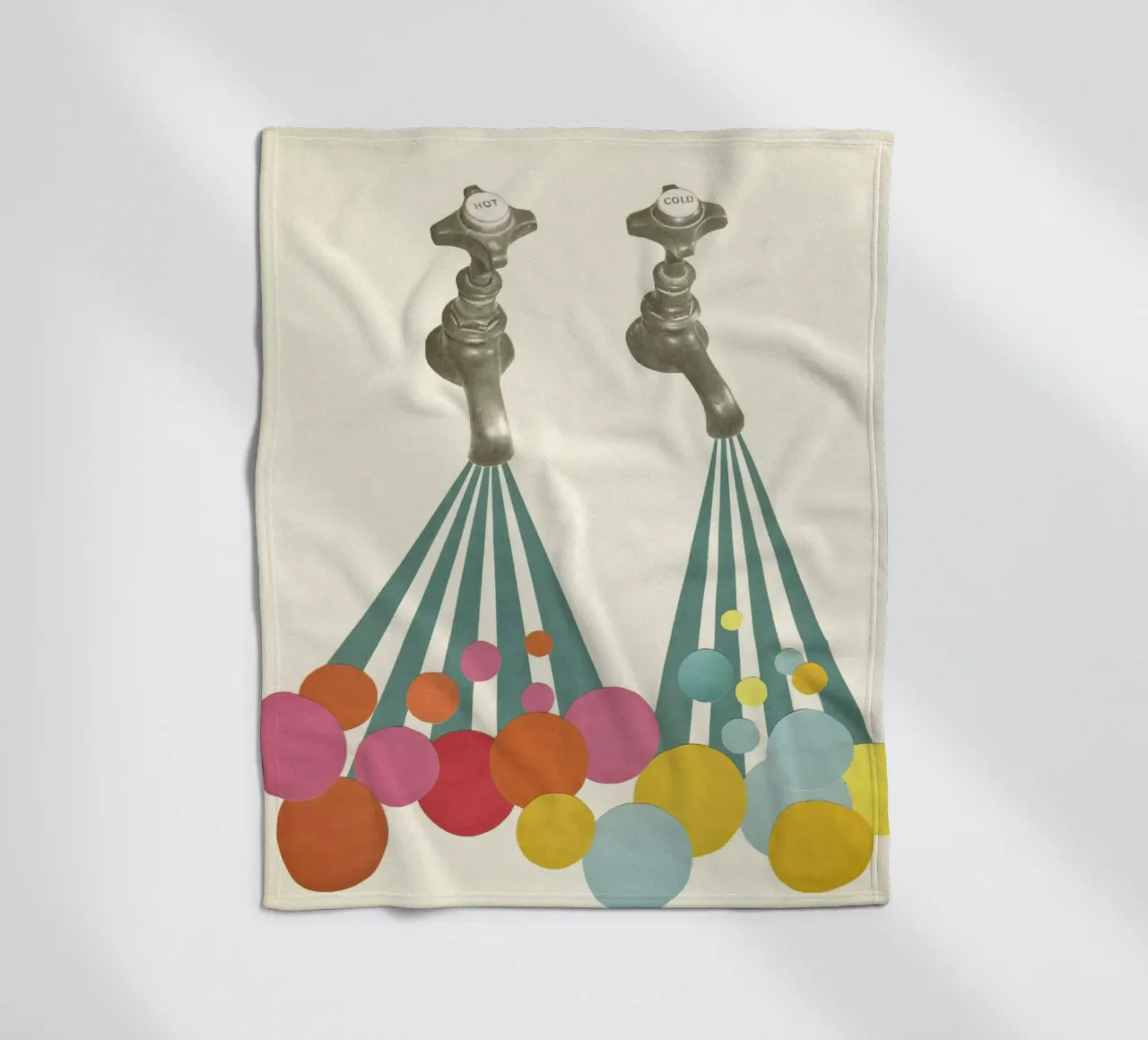 Seifenlauge Fleecedecke von Cassia Beck Collage