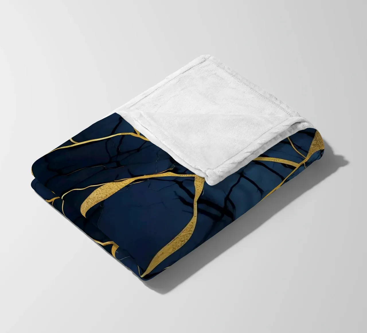 Art Kintsugi doré fleece blanket by Théïa's Fantasia World