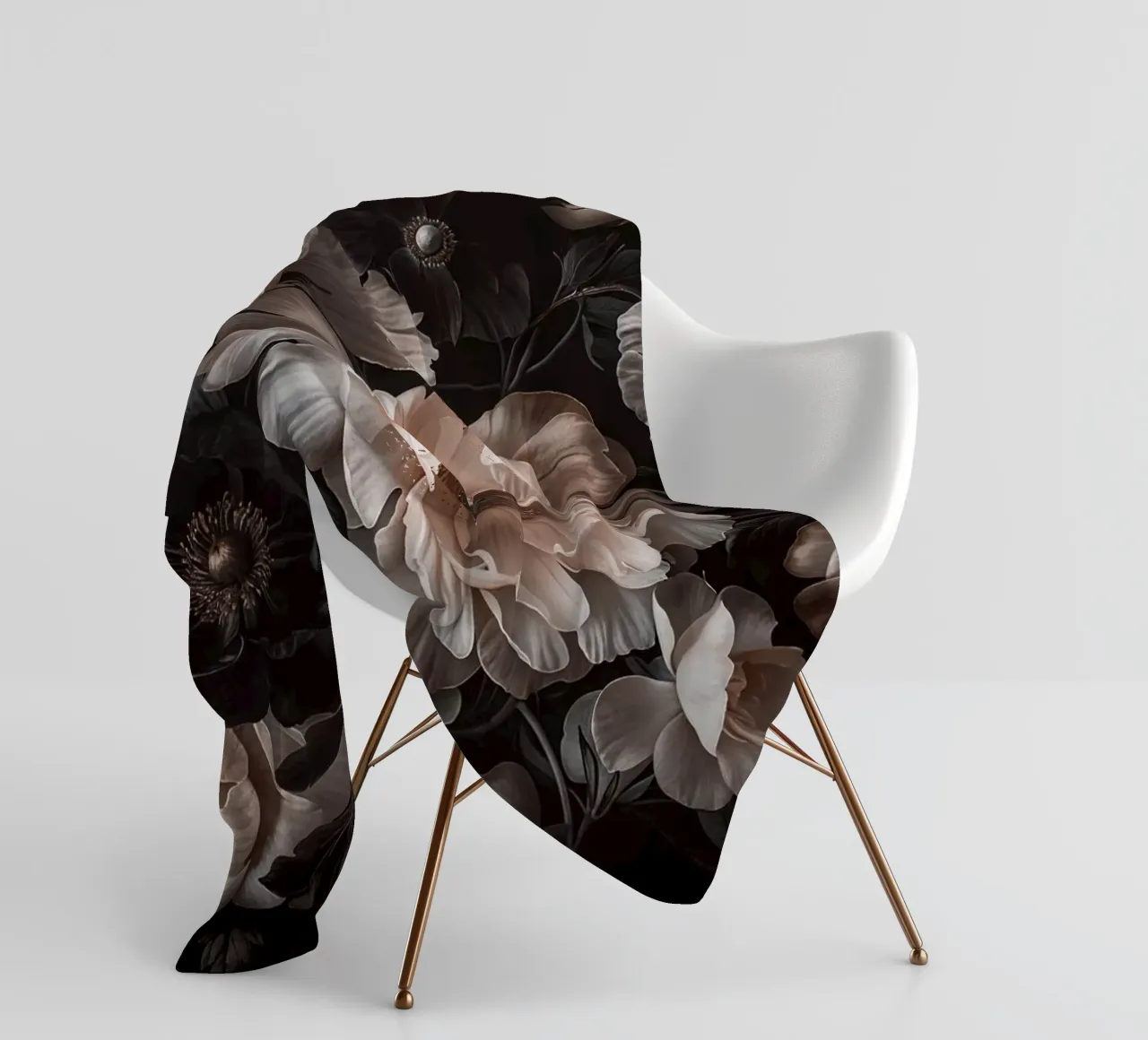 Majestic Flowers Baroque Luxury Marrone Scuro Pesca Blush coperta in pile da Andrea Haase Vintage World
